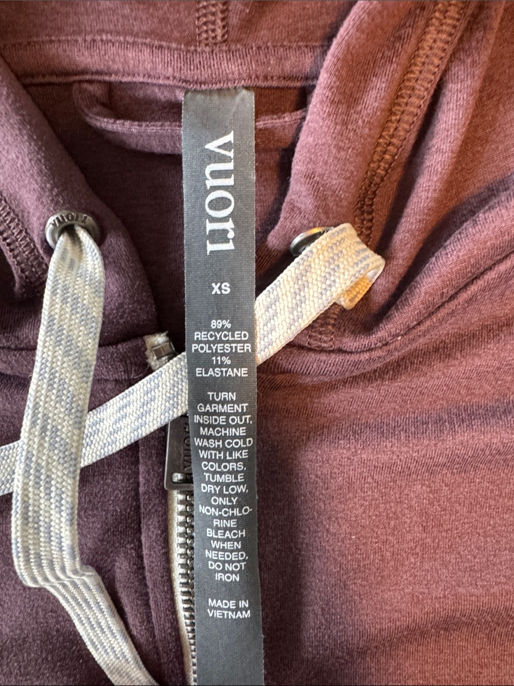 Vuori Halo Hoodie Plum - Picture 2 of 4